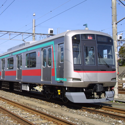 東急電鉄　5000系の画像