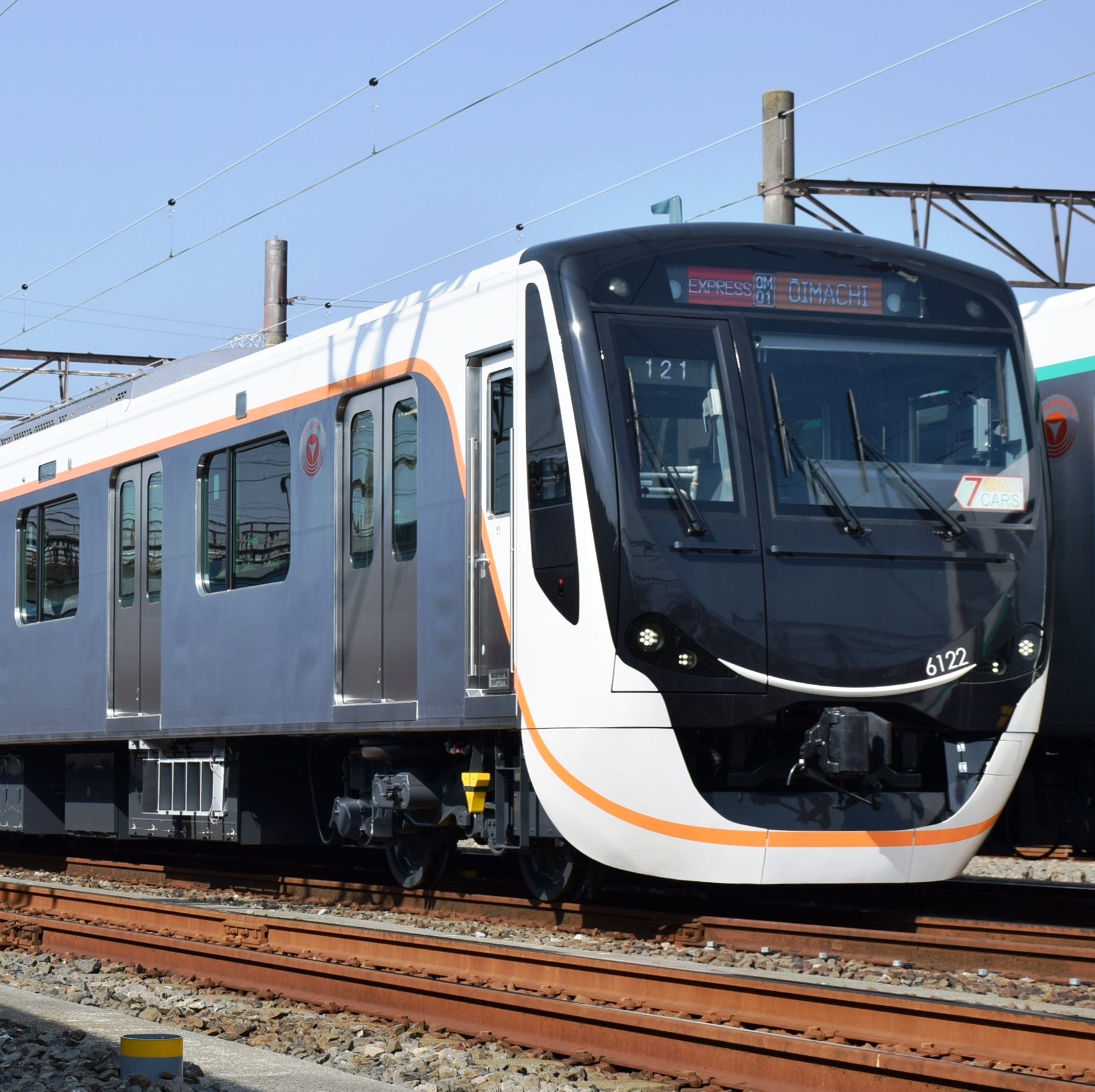 Tokyu Corporation Series 6020の画像