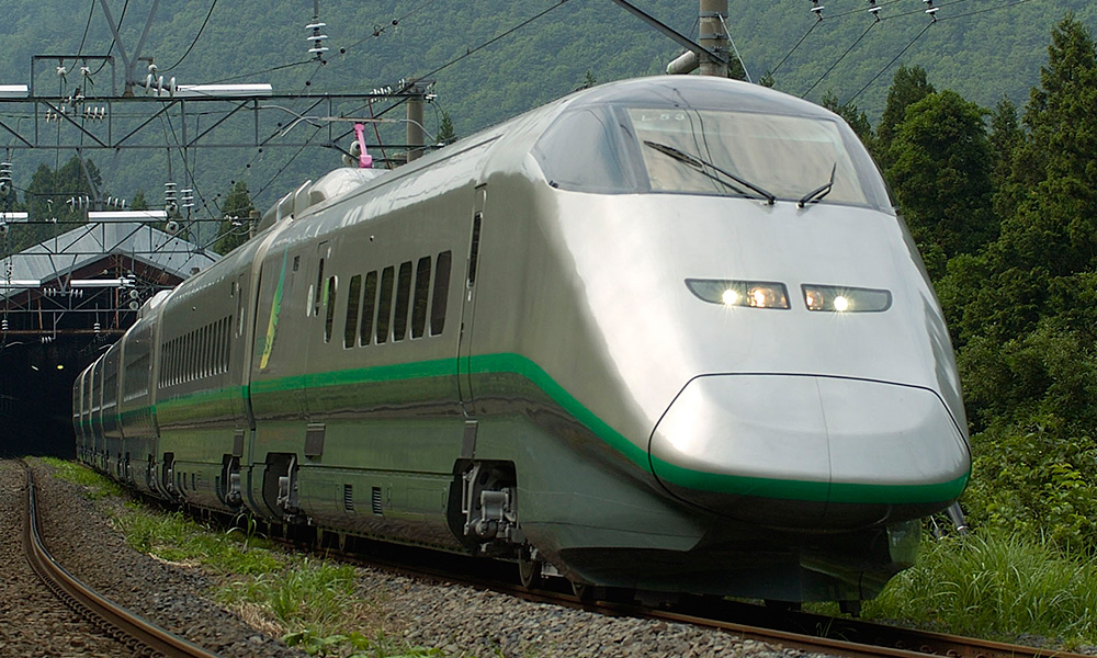 東日本旅客鉄道　E3系