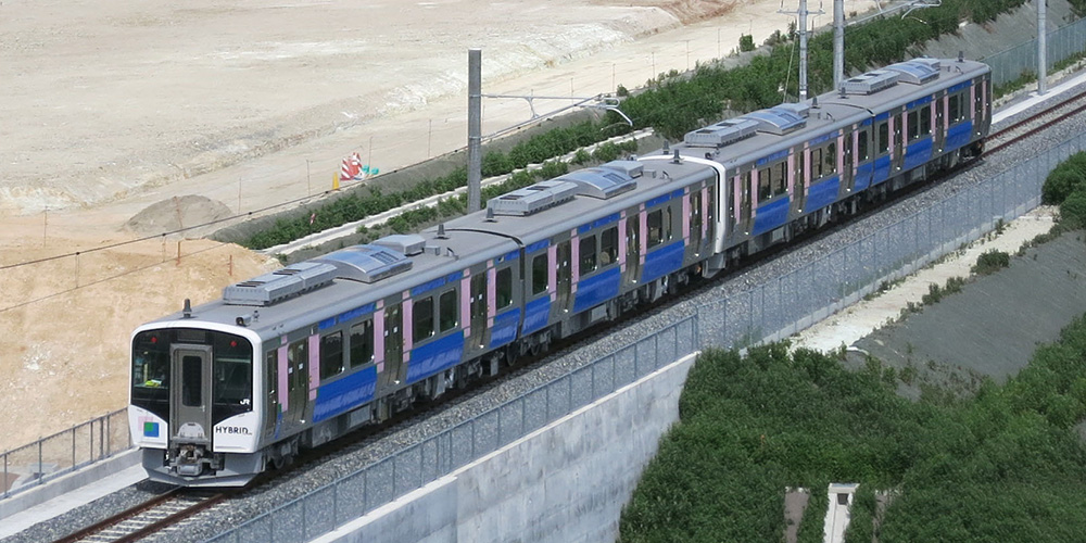 東日本旅客鉄道　HB-E210系