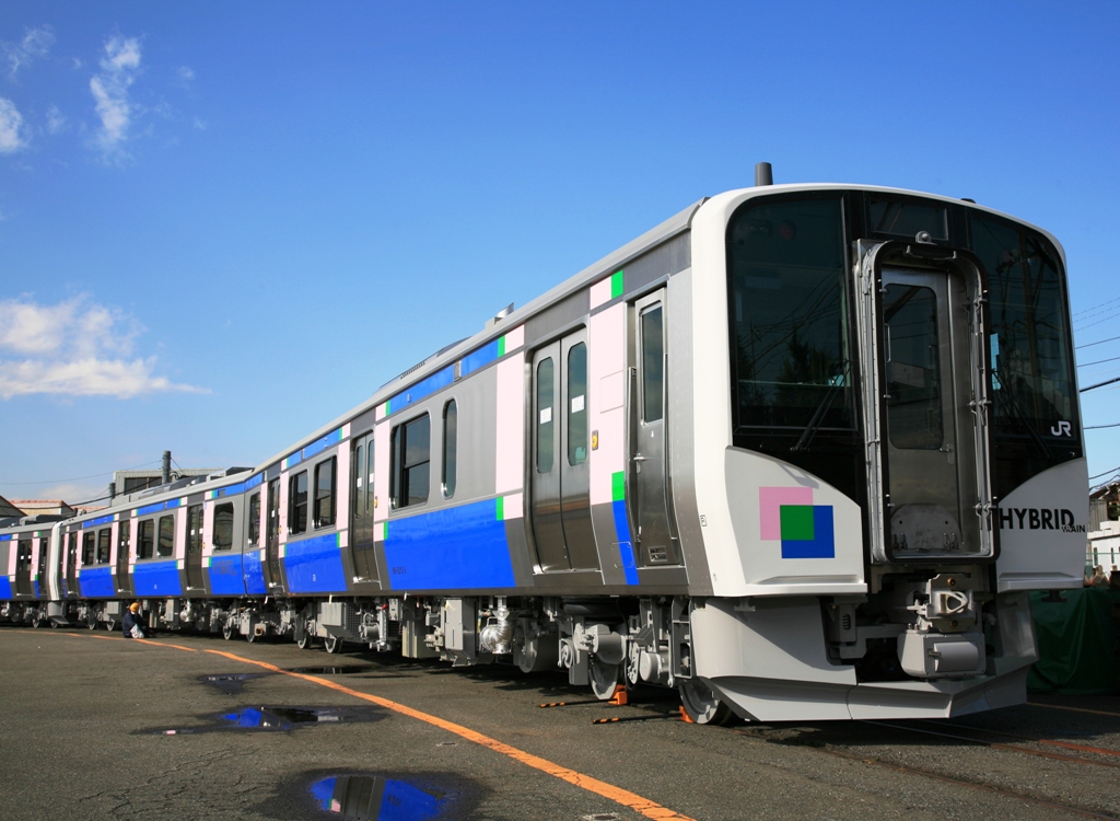 東日本旅客鉄道　HB-E210系