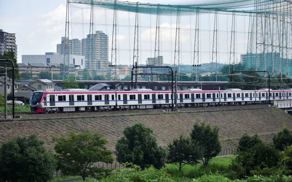 京王電鉄　5000系