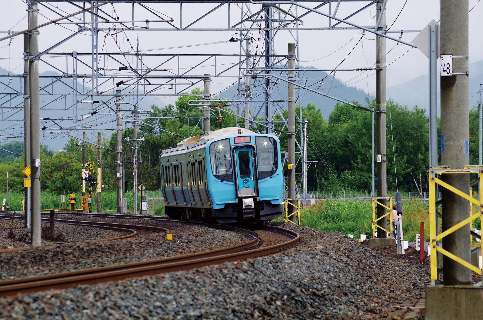 青い森鉄道　青い森703系