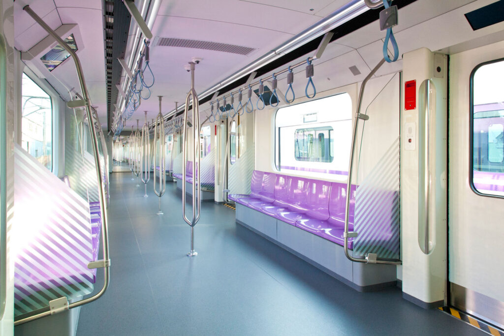 タイ・バンコク　パープルライン向け車両