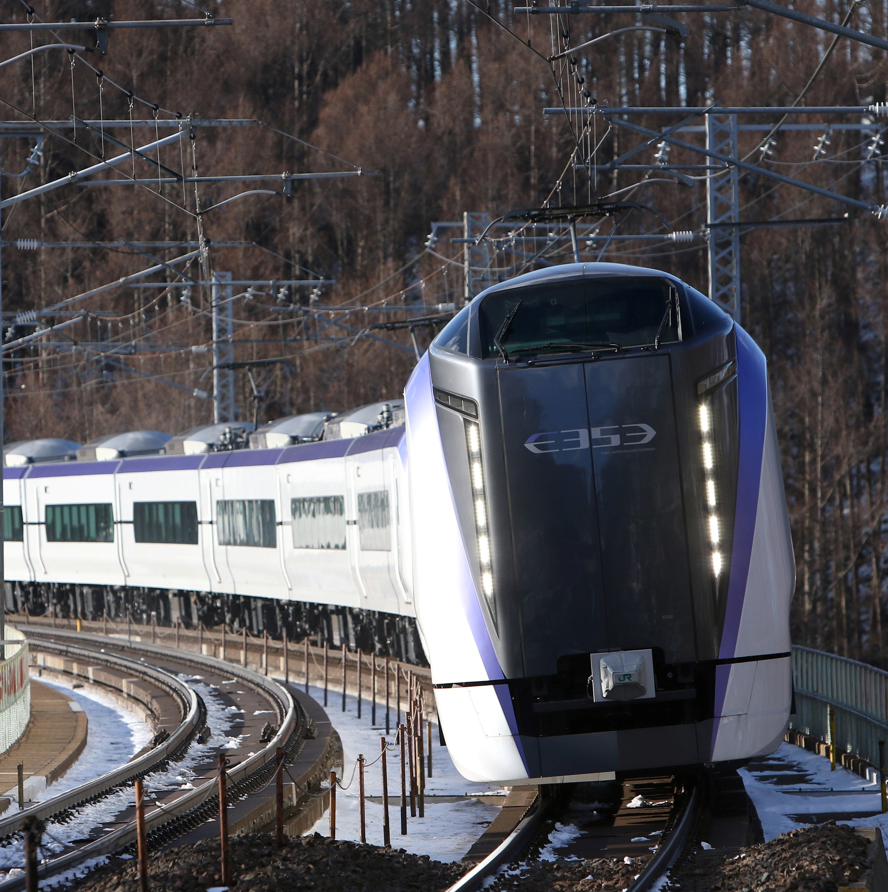 東日本旅客鉄道　E353系の画像